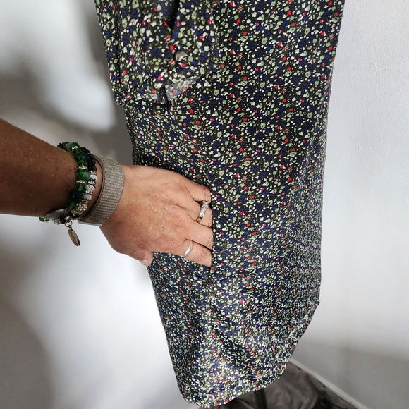 BCBGEneration Cut Out Sleeve Shift Dress with Pockets Size XS - Picture 8 of 11